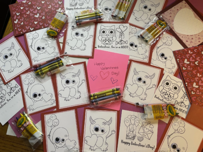 Valentines with crayons:GS troop